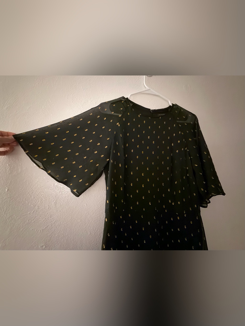 Ann Taylor Gold & Black Dress